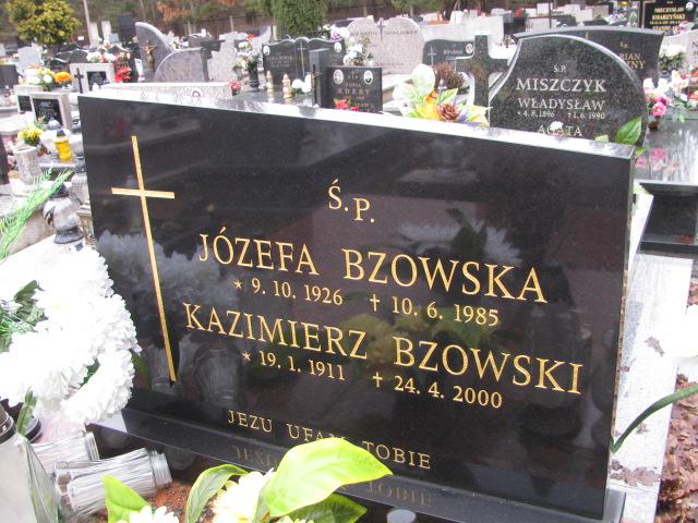 Kazimierz Bzowski 1911 Jaworzno - Grobonet - Wyszukiwarka osób pochowanych