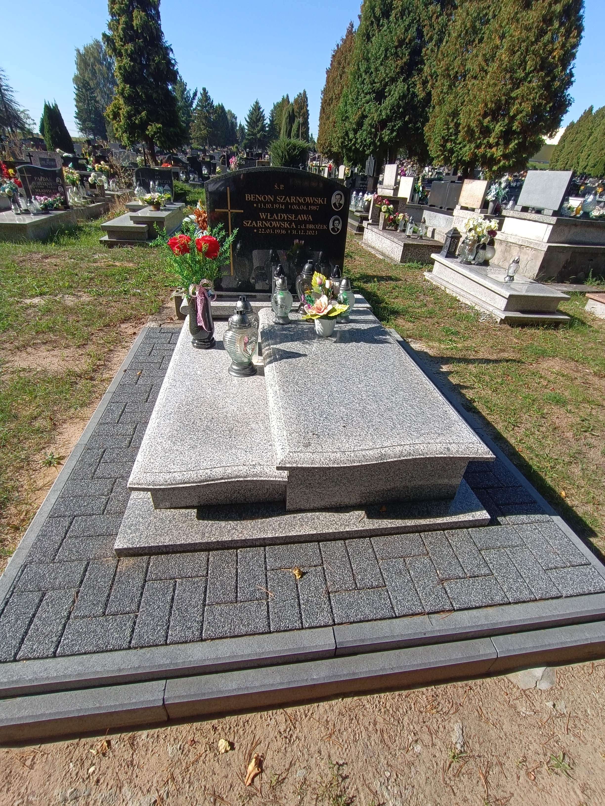 Grób Władysława Szarnowska