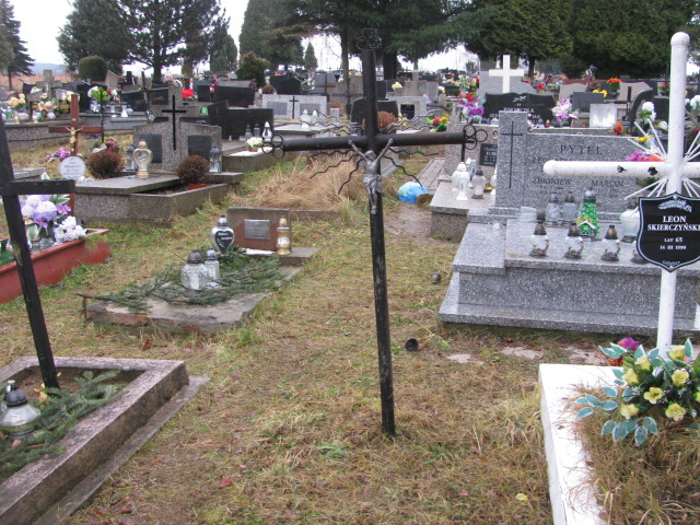  NN Jaworzno - Grobonet - Wyszukiwarka osób pochowanych