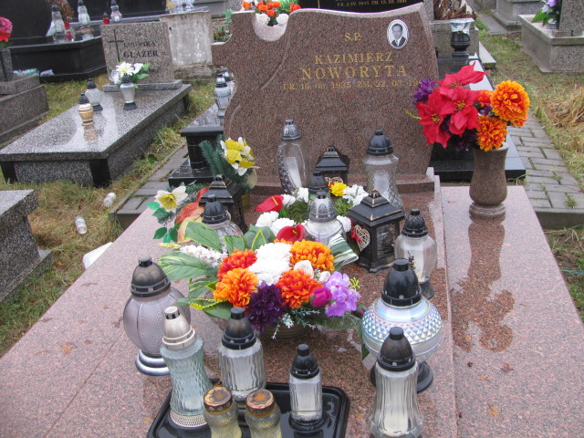 Grób Kazimierz Noworyta
