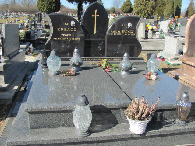 Grób Piotr Jawor