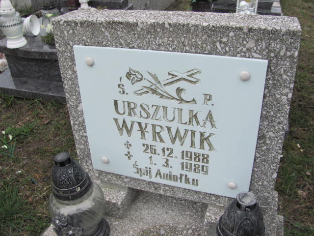 Urszula Wyrwik 1988 Jaworzno - Grobonet - Wyszukiwarka osób pochowanych