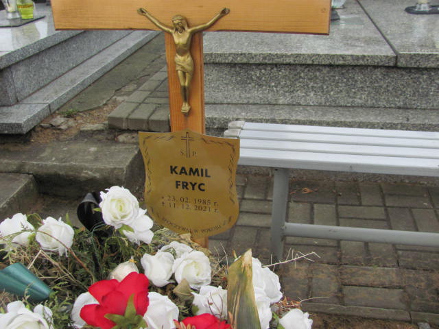 Kamil Fryc 1985 Jaworzno - Grobonet - Wyszukiwarka osób pochowanych