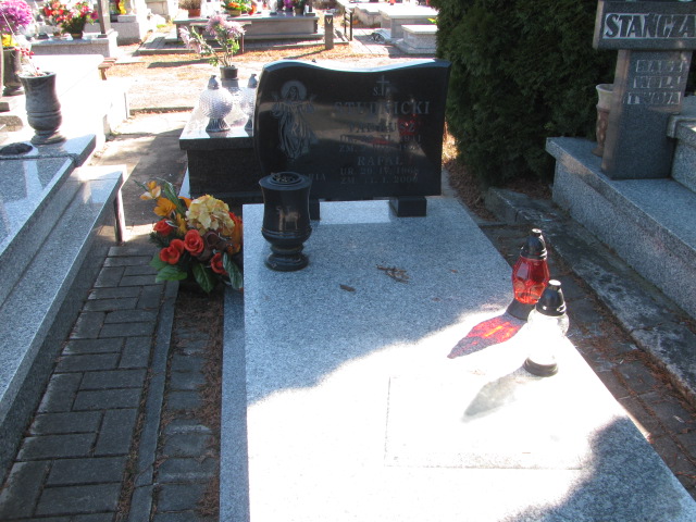 Grób Rafał Studnicki