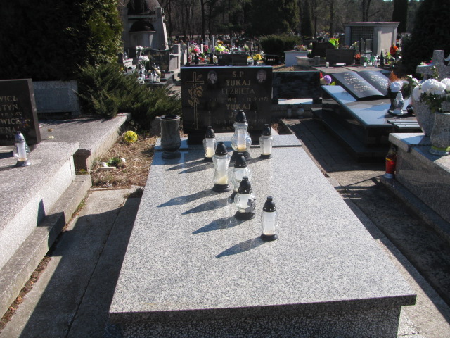 Elżbieta Tukaj 1913 Jaworzno - Grobonet - Wyszukiwarka osób pochowanych