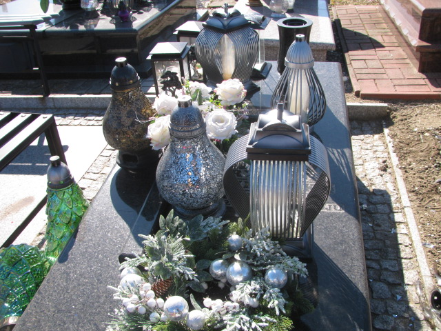 Grób Krystyna Brzezińska