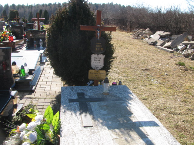 Grób Maria Dębska